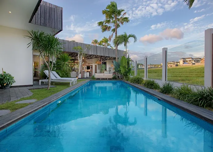 Gaia - Brand New 4 Bedrooms With Rice Field View * 坎古